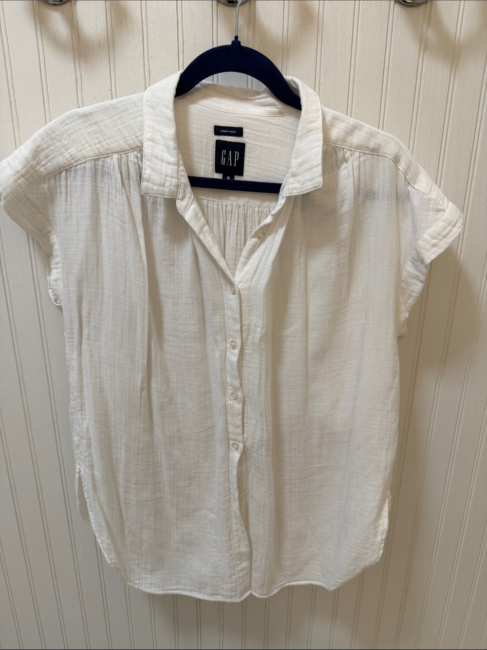 GAP white Short-Sleeve Button-Down Top